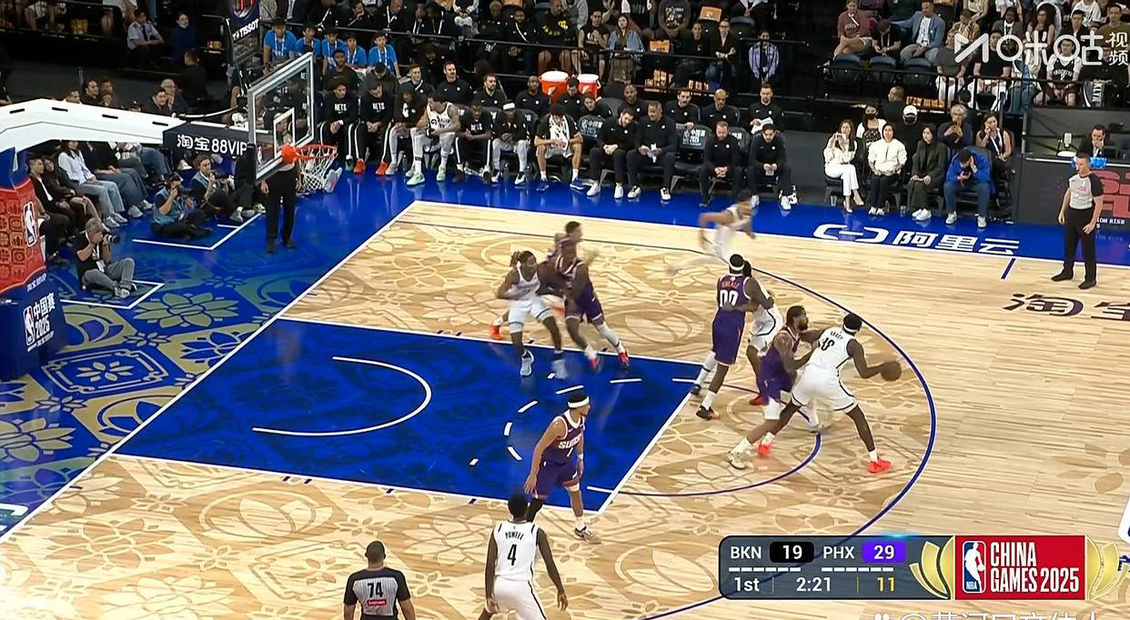 篮网力克希腊男篮,詹姆斯完成帽子戏法 篮网力克希腊男篮,詹姆斯完成帽子戏法