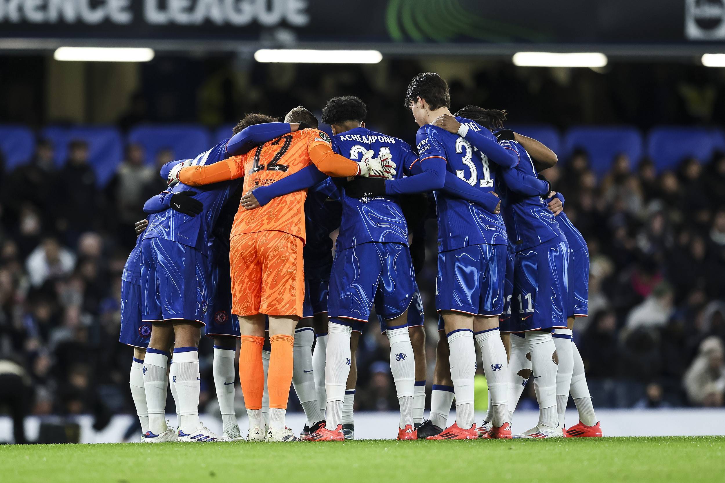 皇马碾压塞维利亚,哈兰德带队取胜 皇马碾压塞维利亚,哈兰德带队取胜