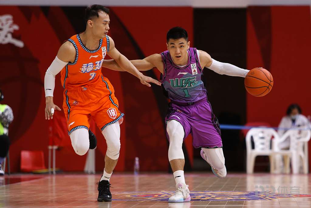 青岛队轻取北京队,陶汉林刷新纪录 青岛队轻取北京队,陶汉林刷新纪录