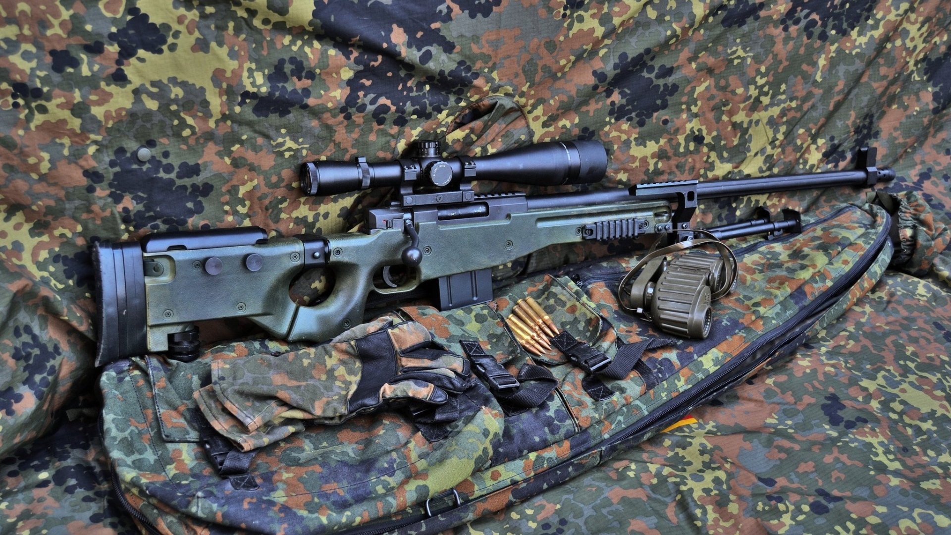 黑夜中的银箭与烟火，哈斯史诗级绝杀，诺里斯惊天一超点燃赛场