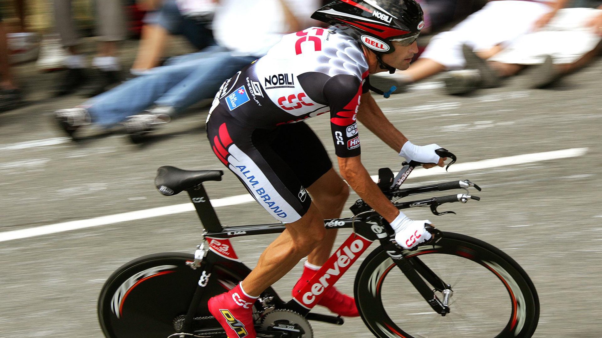 铁闸溃堤,范弗利特37分肢解步行者防线;全面碾压,快船团队篮球诠释胜利哲学