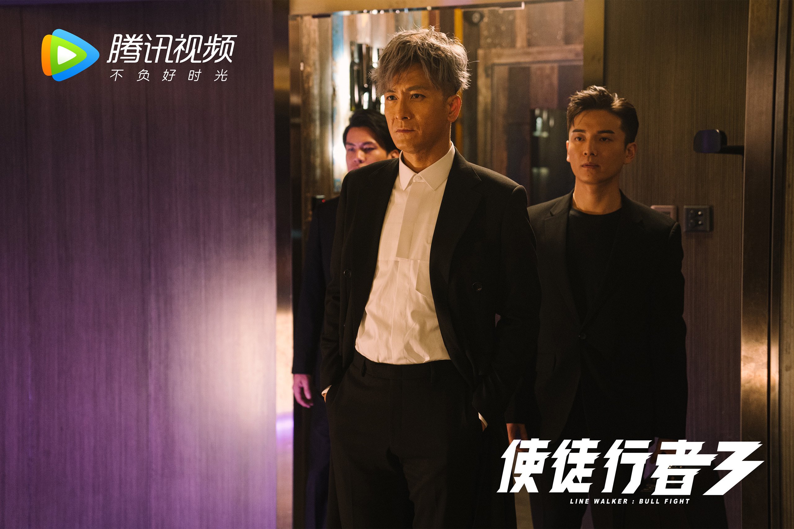 法国风暴席卷诺坎普，莱万高能输出难阻巴萨溃败