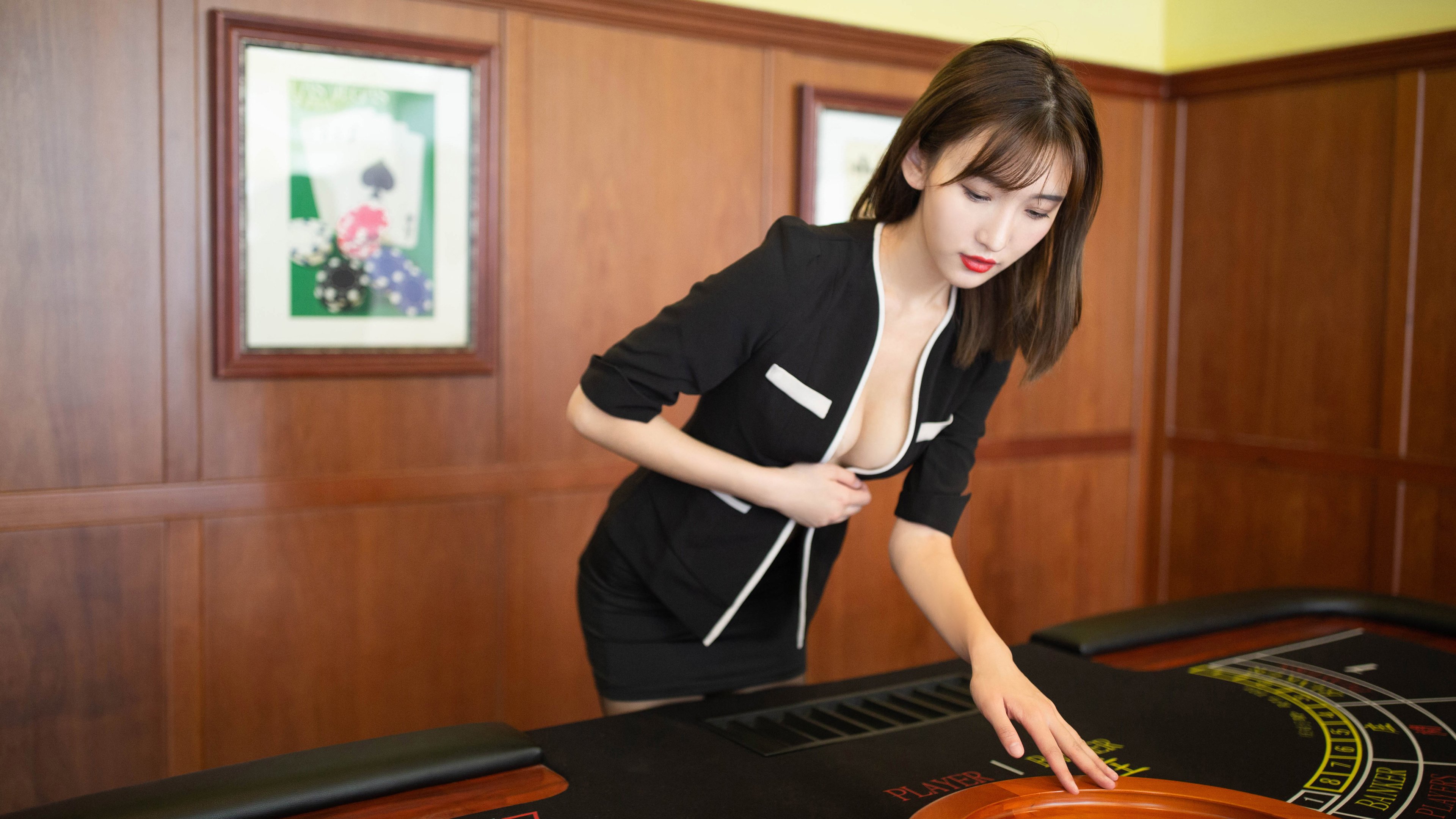 阿根廷的体系压制下，卡塔尔输掉了比赛，但巴尔韦德赢得了另一场胜利