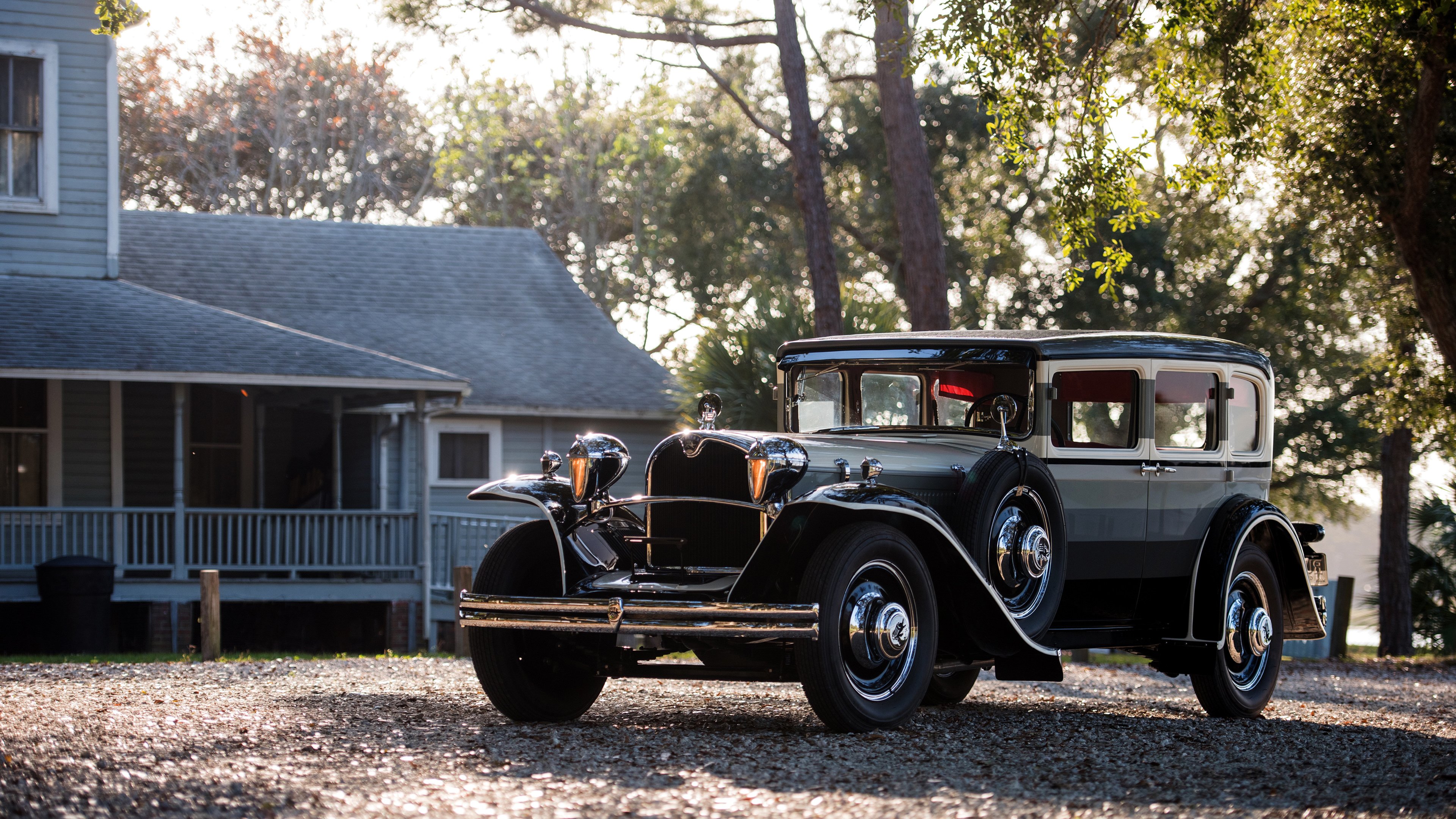 爱游戏娱乐-三笘薰的芭蕾与波兰重炮，当欧洲新势力撕碎利物浦的旧秩序