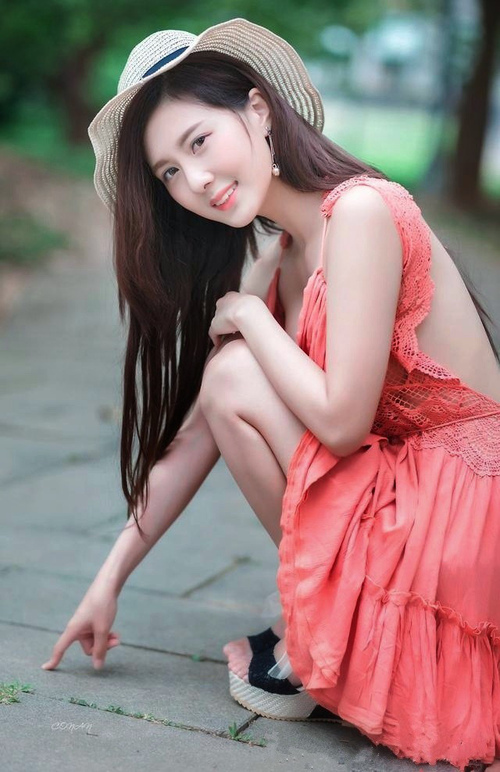爱游戏在线-孤星耀世，2026世界杯G组焦点战，格列兹曼导演挪威风暴，印度防线崩塌于北欧狂潮